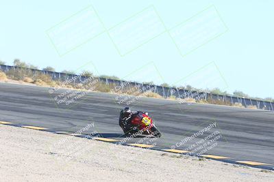 media/Nov-17-2024-CVMA (Sun) [[1fec520723]]/Race 11-Amateur Supersport Open/